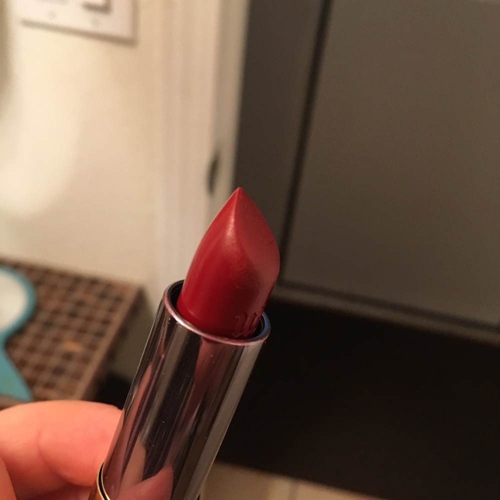 Urban Decay Cream Lipstick, Mrs. Mia Wallace